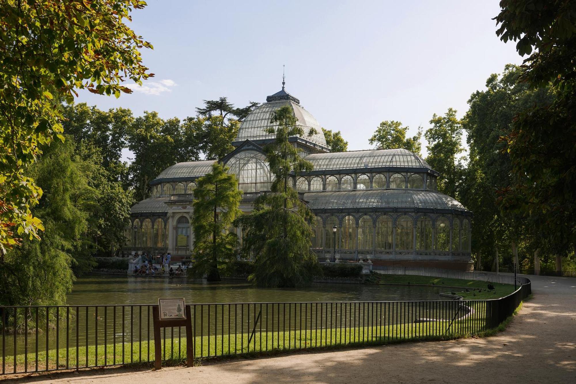 Sonder Sofia Aparthotel Madrid Bagian luar foto